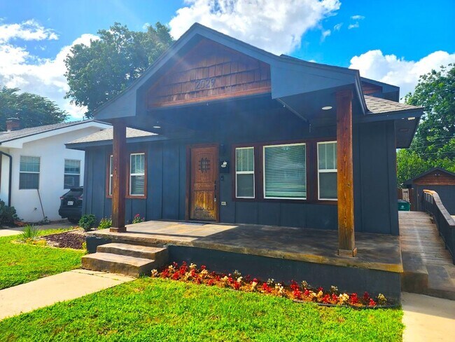 Foto del edificio - 3 Bed 2.5 Bath 1 Car Garage Built New 2021 in Gatewood Addition
