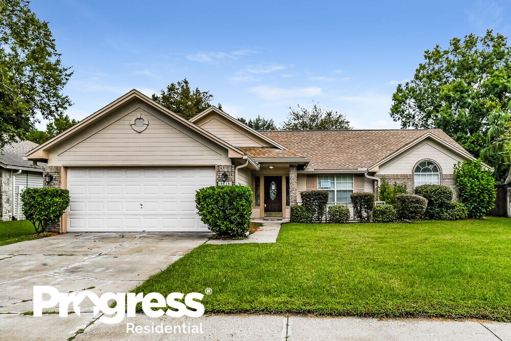 8618 Wyndhurst Dr, Jacksonville, FL 32244 House Rental in