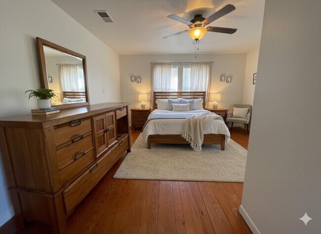 Foto del edificio - 507 Live Oak St