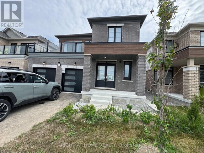 Building Photo - 60 Debois St