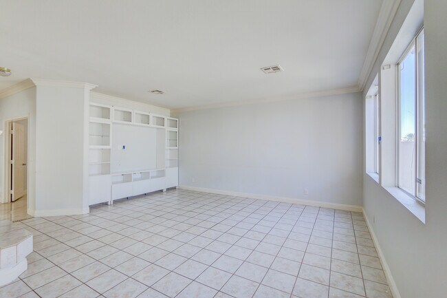 Building Photo - 3356 Commendation Dr