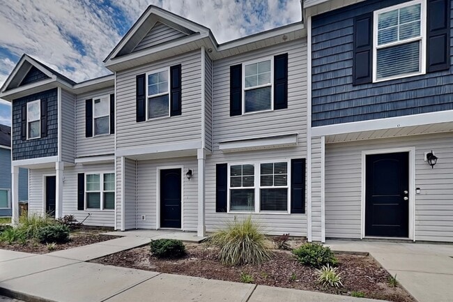 Building Photo - 45 Brown Thrasher Ct