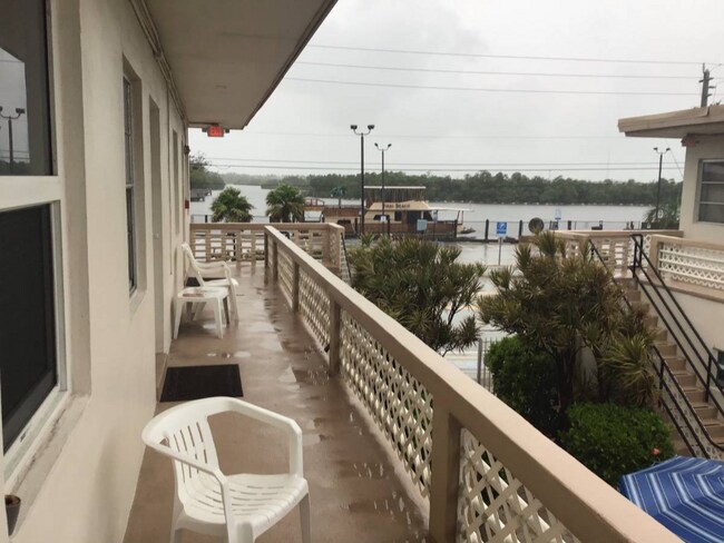 Foto del edificio - 1315 N Ocean Dr