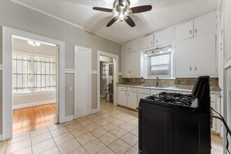 Building Photo - 2624 Arbor St