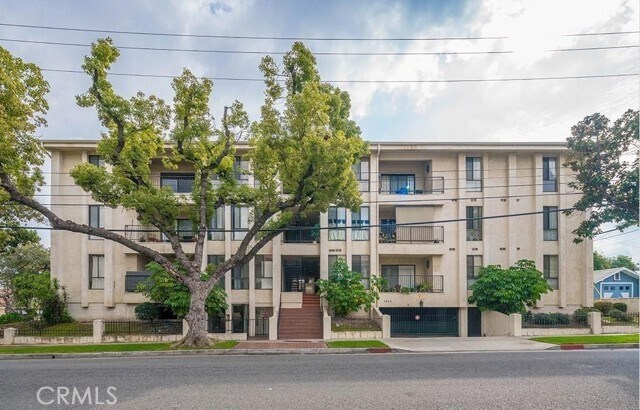 Foto principal - 1011 N Stoneman Ave