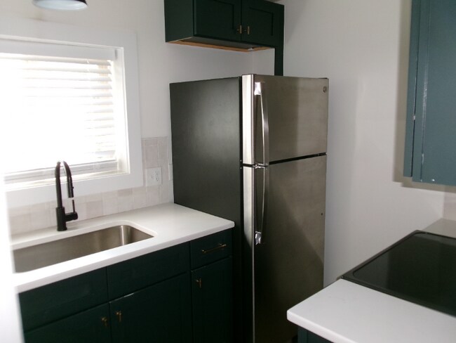 Foto del edificio - 402-404 N Duke St