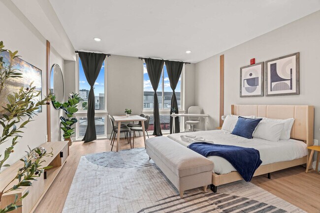 Building Photo - 626 N Delaware Ave