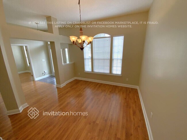 Foto del edificio - 1275 Paradise Pond Rd
