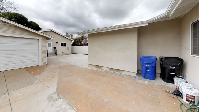Building Photo - 4759 Choctaw Dr