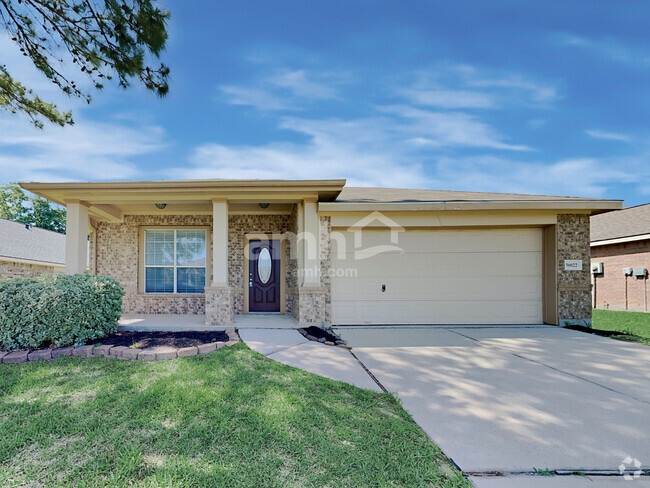 Building Photo - 30022 Saw Oaks Dr