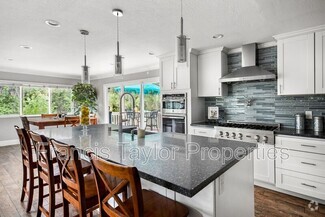 Building Photo - 32738 Lilac Rd