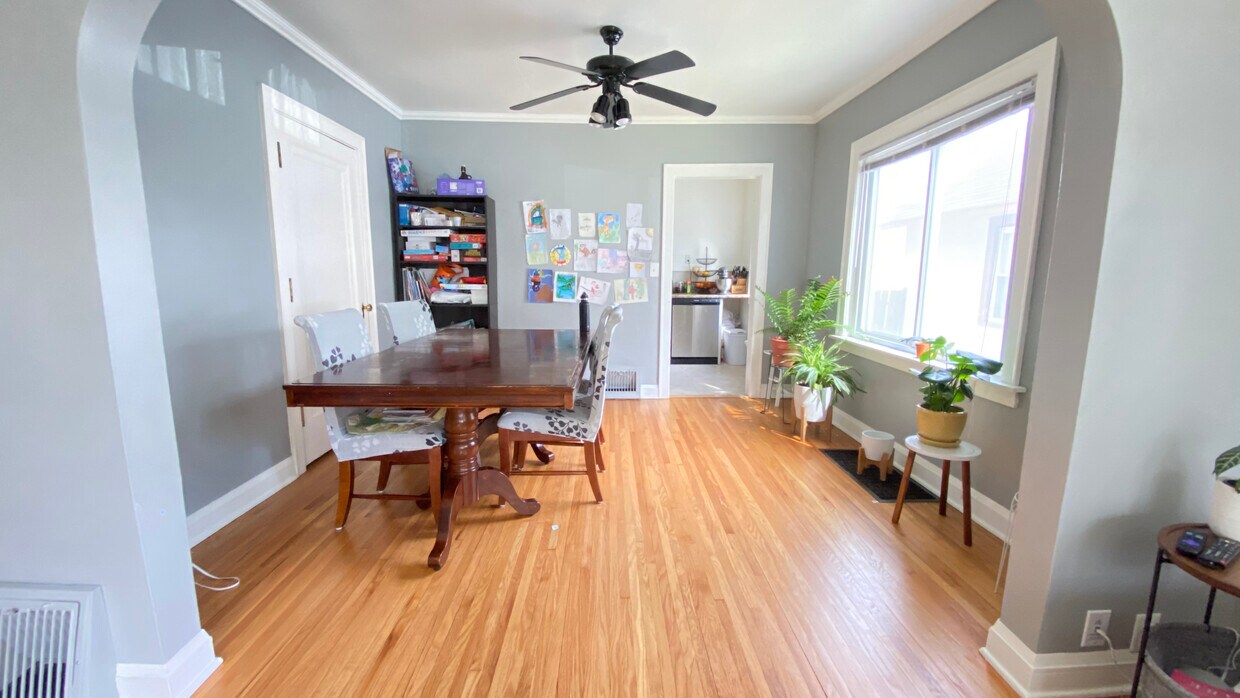 Dining Room - 3815 24th Ave S