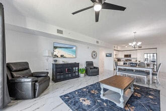 Building Photo - 605 Kemp St