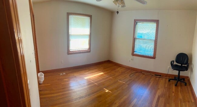 Building Photo - 1706 N 15th St