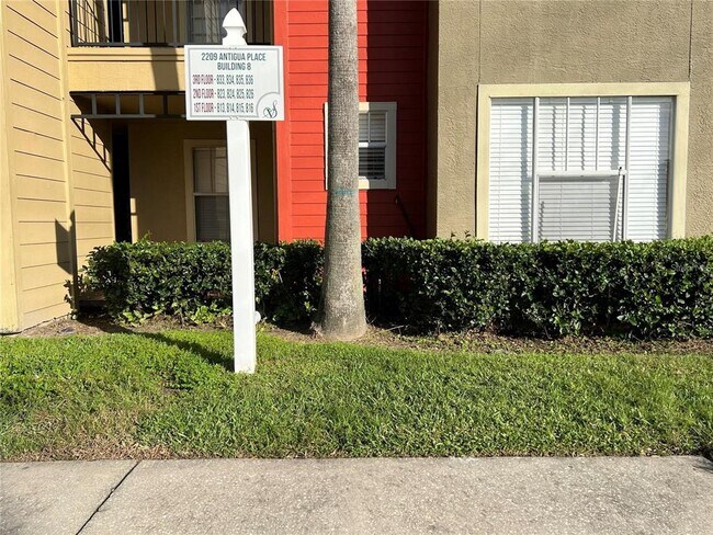 Building Photo - 2209 Antigua Pl