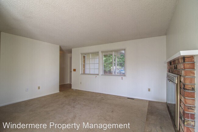 Building Photo - 3 br, 1 bath House - 14232 81st Ave NE
