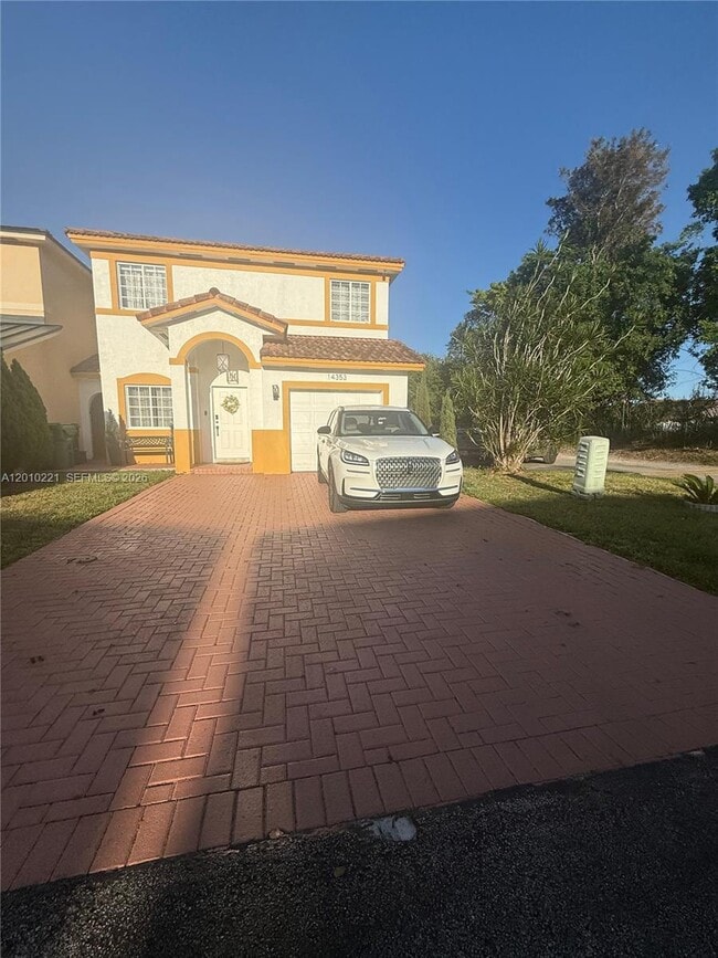 Building Photo - 14353 SW 134th Ct