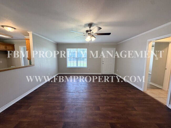 Foto del edificio - 1219 S Mulberry St