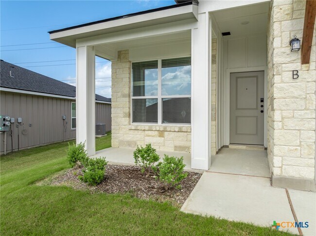 Building Photo - 8901 Prickly Ash Dr