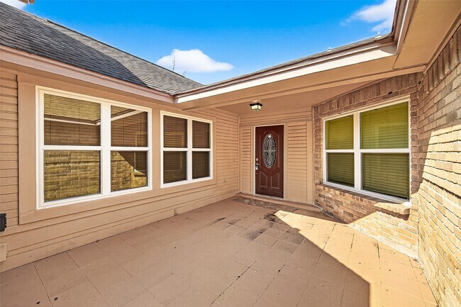 Foto del edificio - 3258 Meadway Dr