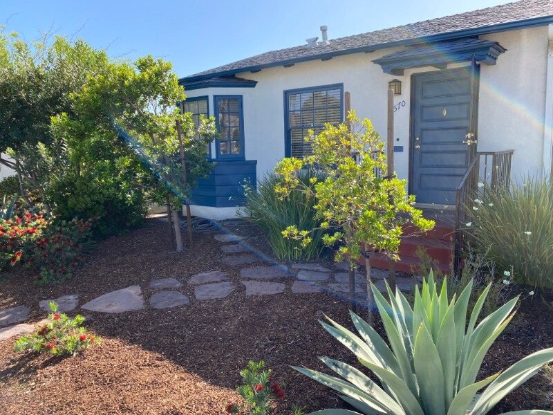 Foto principal - 4570 Winona Ave
