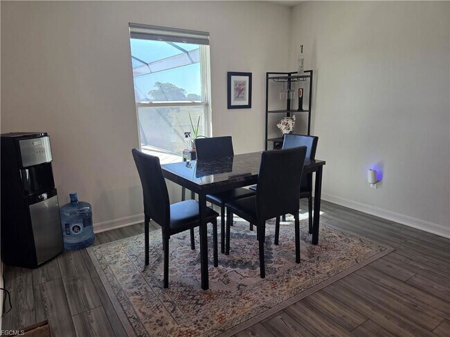 Building Photo - 4204 NW 39th St