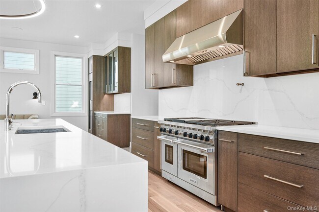 Foto del edificio - 65 Myrtle Blvd