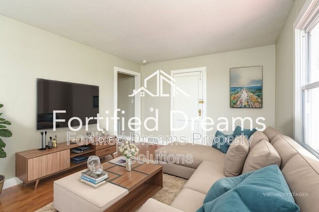 Building Photo - 201 Church St