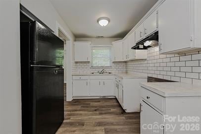 Building Photo - 2649 Roslyn Ave