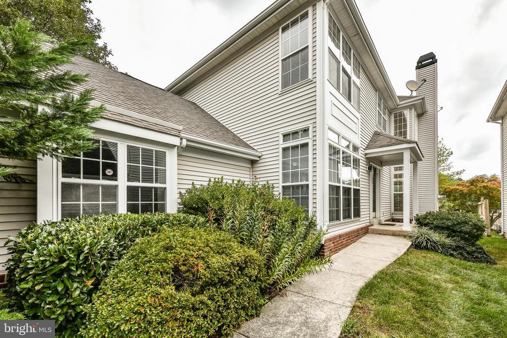 Foto principal - 9804 Bolton Village Ct