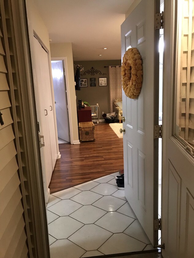 231 Atlantic St Unit 3, Keyport, NJ 07735 Apartment for Rent in Keyport, NJ