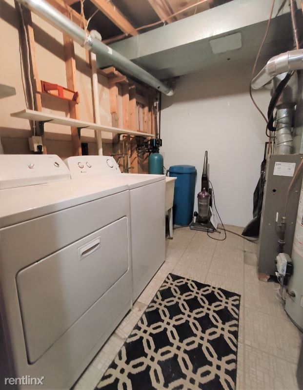 Foto del edificio - 3 br, 2 bath Townhome - 4301 Evergreen Dr