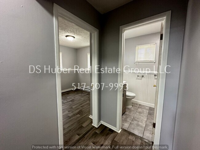 Foto del edificio - 335 S Grace St