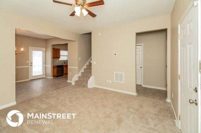 Building Photo - 2413 Hackamore Dr