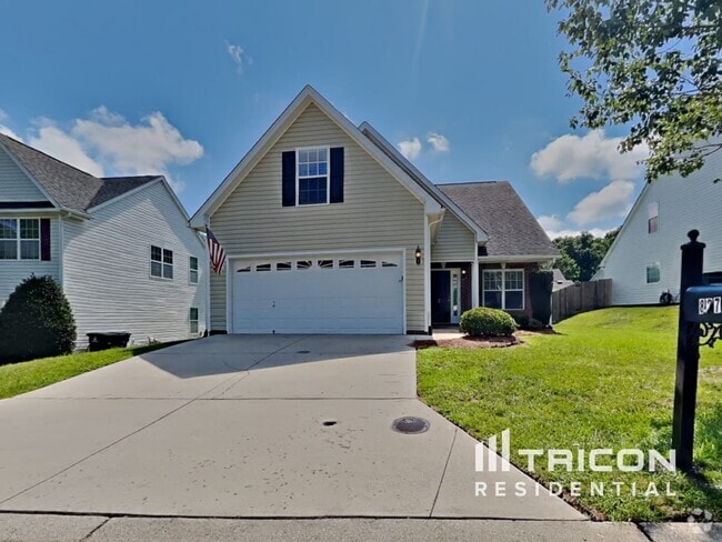 Building Photo - 827 Peachtree Meadows Cir