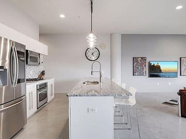 Foto del edificio - Contract For Deed - Cloud 9 Sky Flat Condo