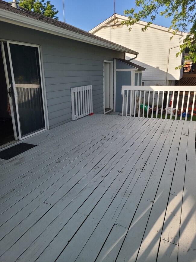 Building Photo - 1314 War Bonnet Dr