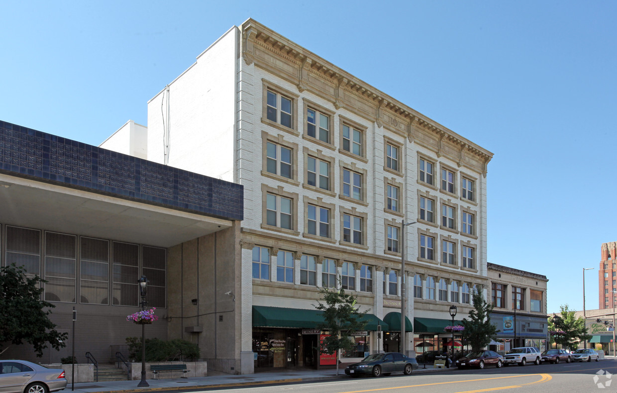 Primary Photo - The Grand Hotel