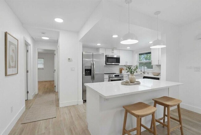 Foto del edificio - 4460 Oakley St