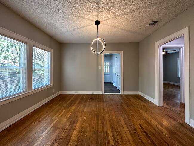 Dining Room - 816 S Chilton Ave
