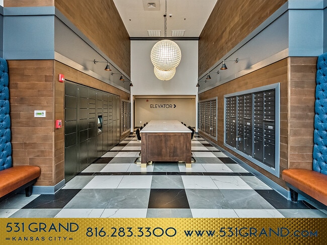 Building Photo - 531 Grand