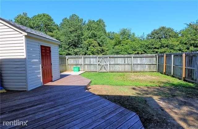 Building Photo - 2969 Queensland Dr