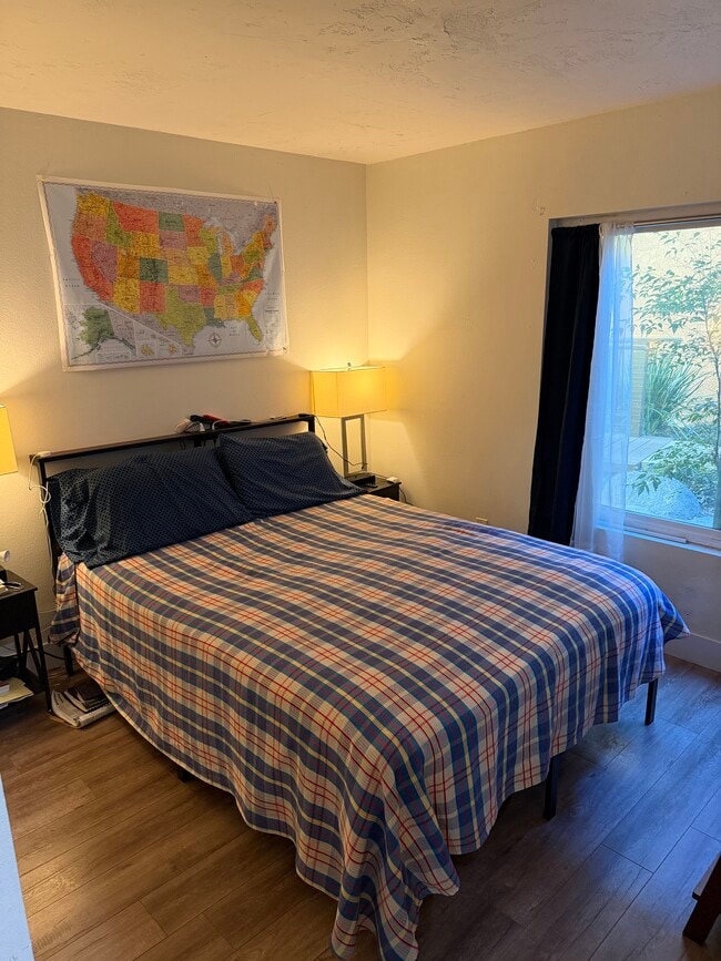 Building Photo - 3776 Alabama St