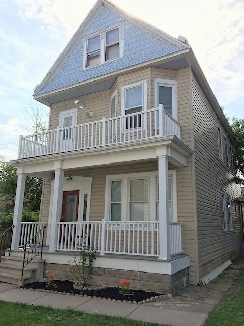 Primary Photo - 620 Grant St