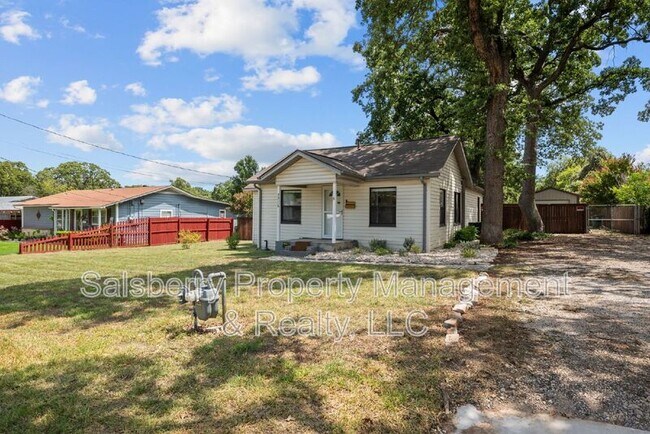 Photo - 7216 Church St House