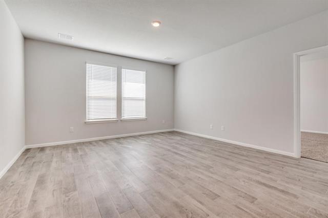 Foto del edificio - 9021 Eagles Landing Dr