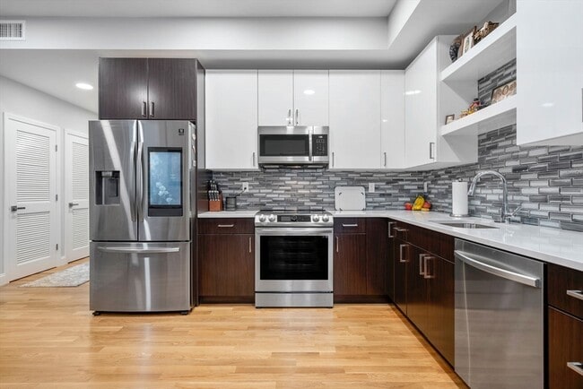 Foto del edificio - 10 Taber St