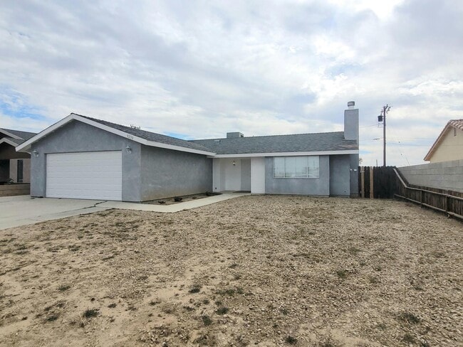 Building Photo - 9230 Karen Ave