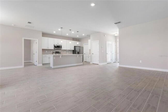 Building Photo - 2311 NW 37th Ave