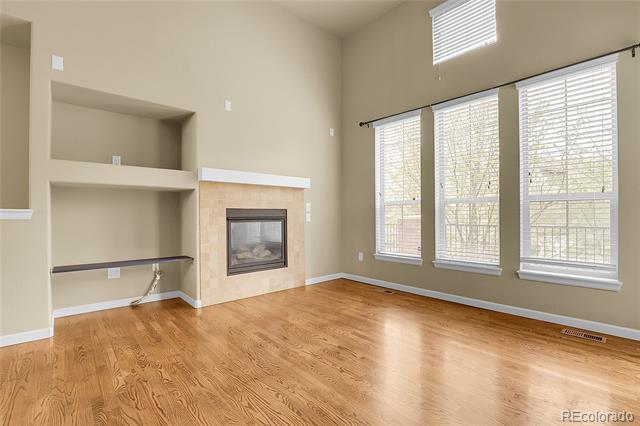 Foto del edificio - 1000 Elmhurst Dr